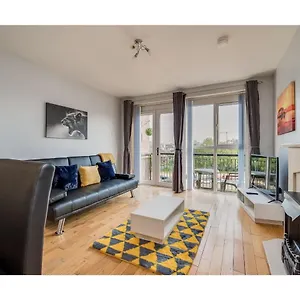 https://central-belfast-apartments-cromwell.belfasthotelsireland.com