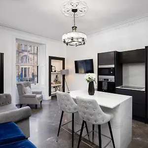 Apartment 2bedroom By The Castle, Edinburgh